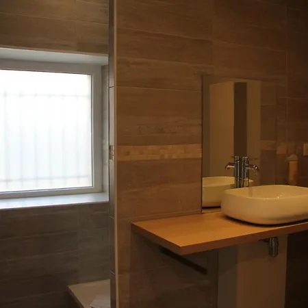 Louis Victor 3* Дизи